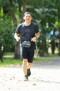 BIB: 1105
                            <button type="button" onclick="openModal(5014049)" class="btn btn-primary btn-sm float-right btn-popup" data-toggle="modal" data-target=".modal-high-quality">
                        <i class="fas fa-shopping-cart"></i> Add to Cart
                    </button>
                                            <button type="button" onclick="isThisMe(5014049, true)" class="btn btn-success btn-sm float-right btn-popup btn-isme hidden" data-toggle="tooltip" data-placement="bottom" title="นี่คือรูปของคุณใช่ไหม คลิกที่นี่เพื่อเอาเข้าอัลบั้ม">
                        <i class="fas fa-plus"></i> Add to album
                    </button>
                    <button type="button" onclick="isThisMe(5014049, false)" class="btn btn-warning btn-sm float-right btn-popup btn-isnotme hidden">
                        <i class="fas fa-ban"></i> Remove from album
                    </button>